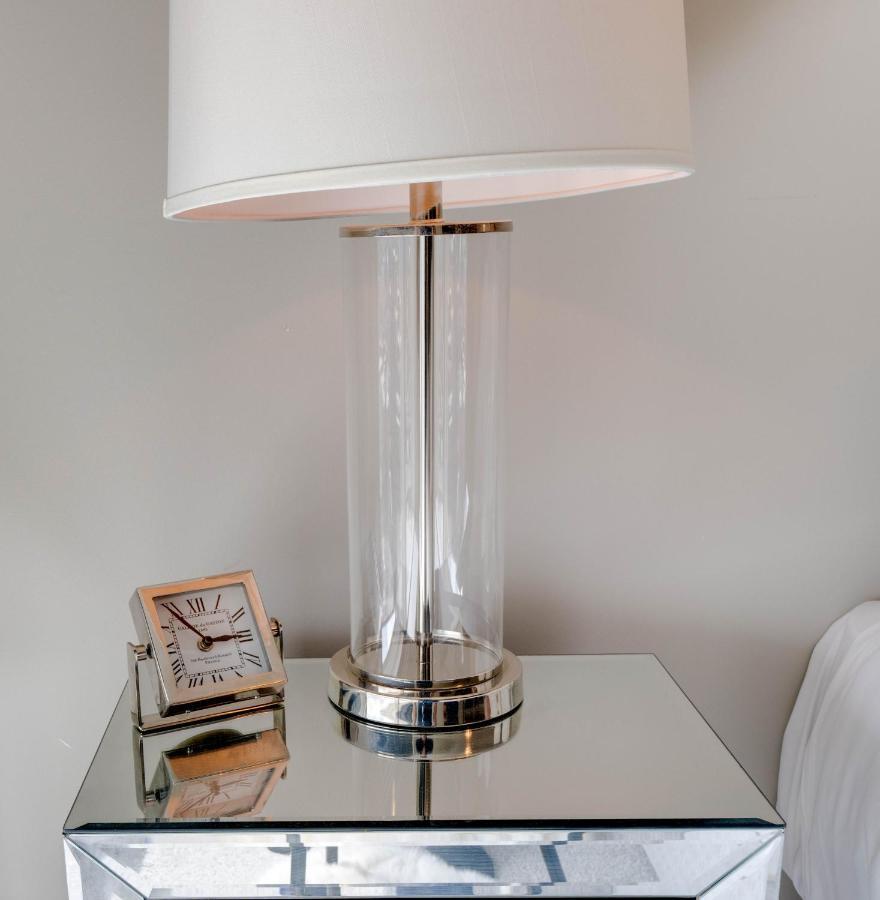 Tallest Building In The City Centre Sleeps 5 Incredible City Mountain And Lagan Views Belfast Extérieur photo