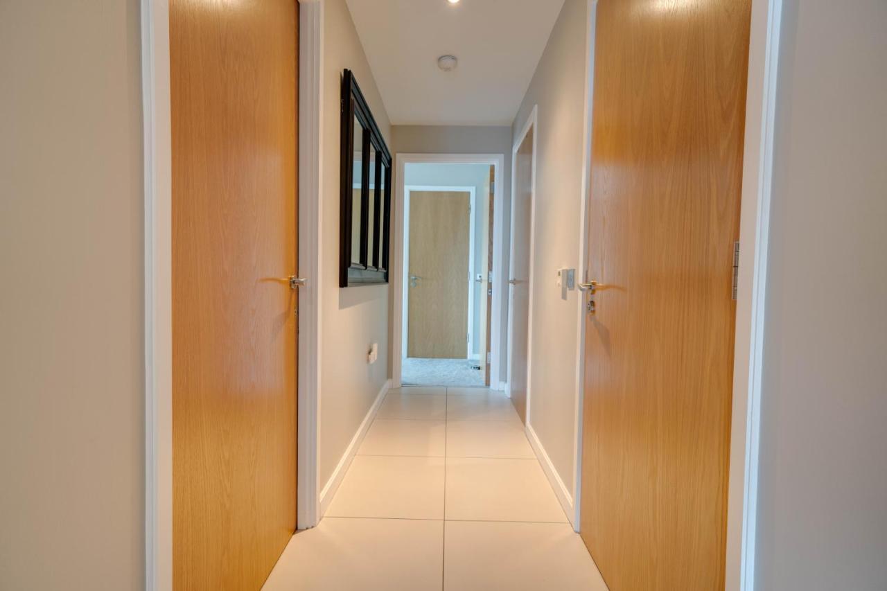 Tallest Building In The City Centre Sleeps 5 Incredible City Mountain And Lagan Views Belfast Extérieur photo