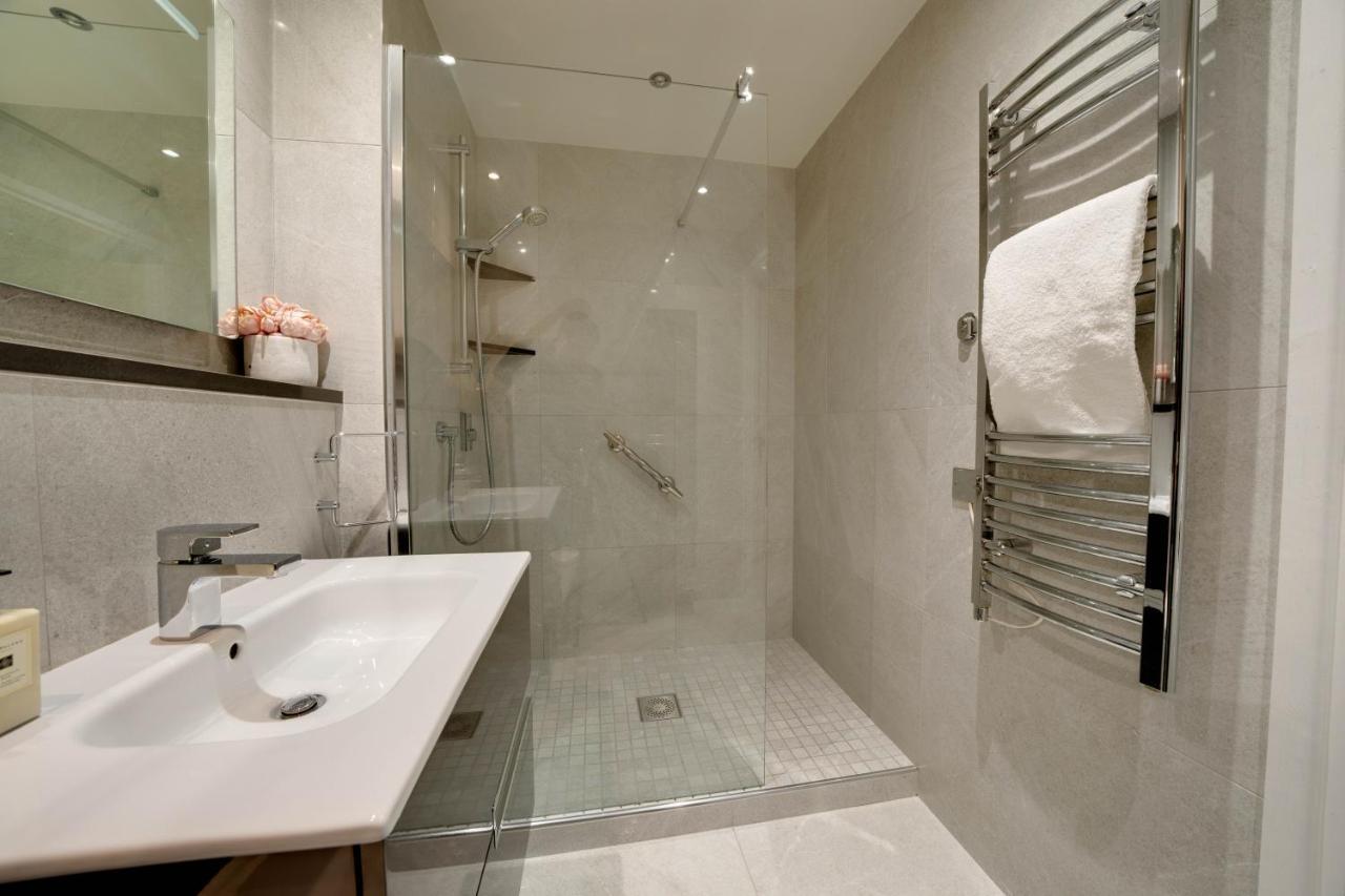 Tallest Building In The City Centre Sleeps 5 Incredible City Mountain And Lagan Views Belfast Extérieur photo